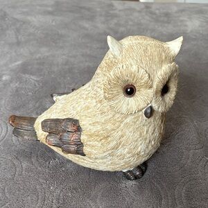 Resin Decorative Small Owl Figurine Cream Brown 7x9”